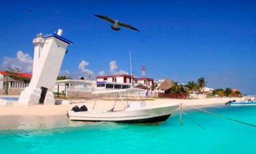 Puerto Morelos beach